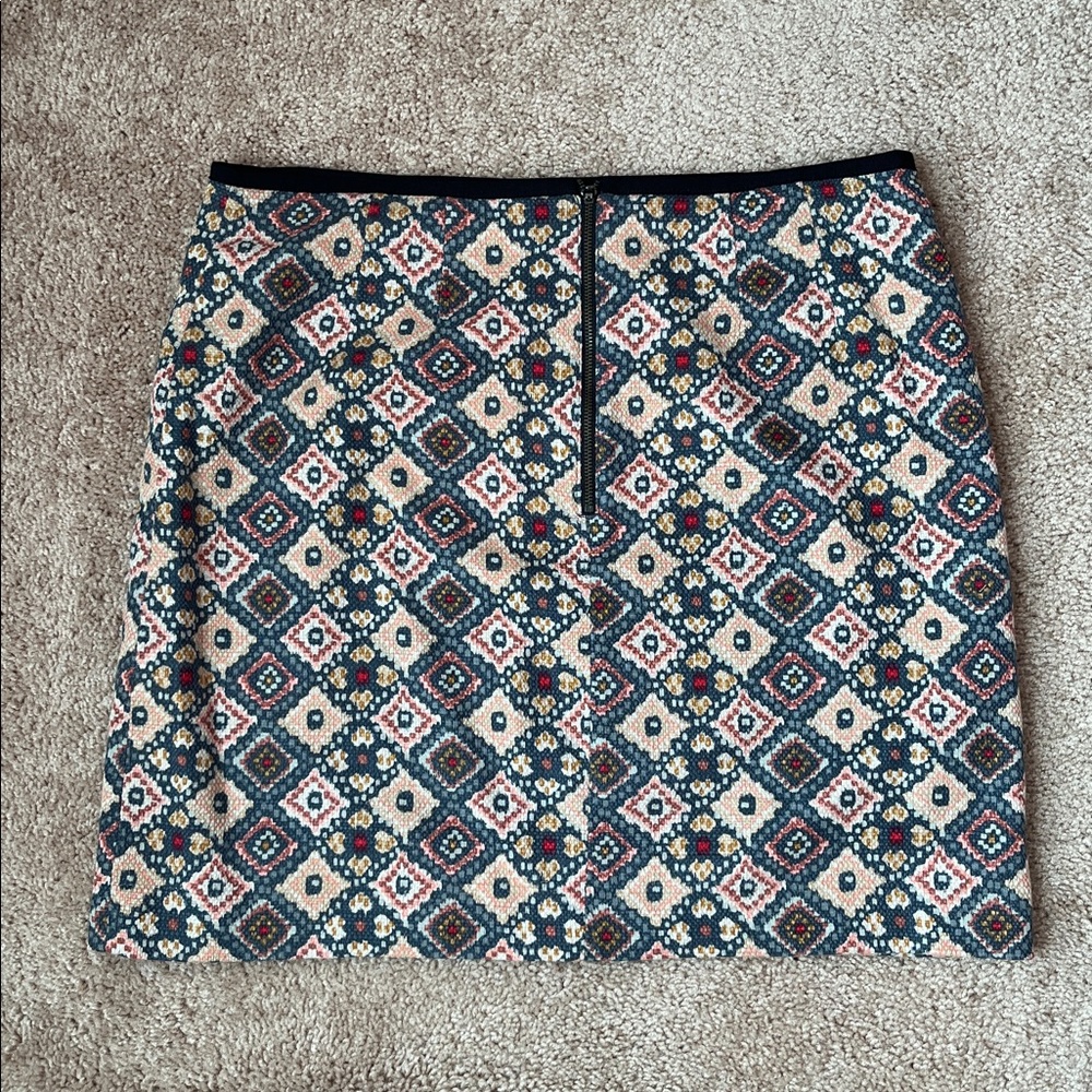 LOFT Patterned Skirt - Picture 3 of 8